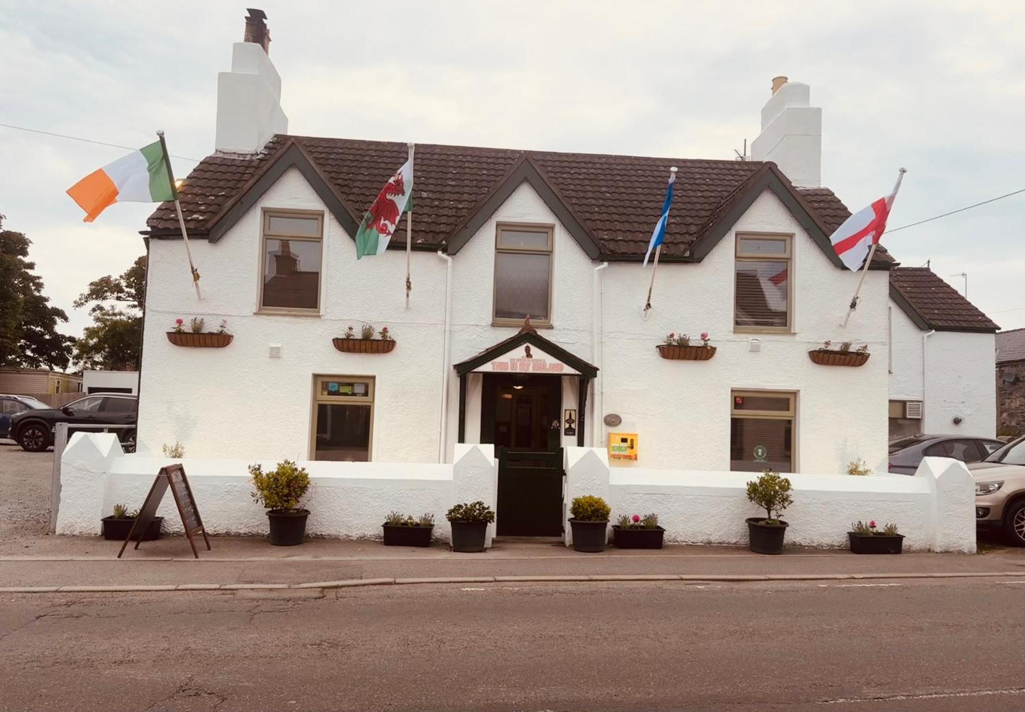 Llanfachraeth Holland Hotel מראה חיצוני תמונה